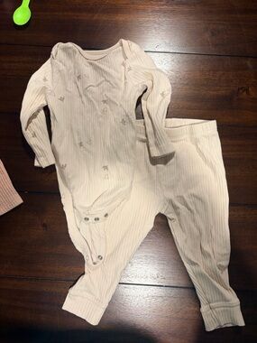 cloud island 5  Baby One-Piece and Pants Set